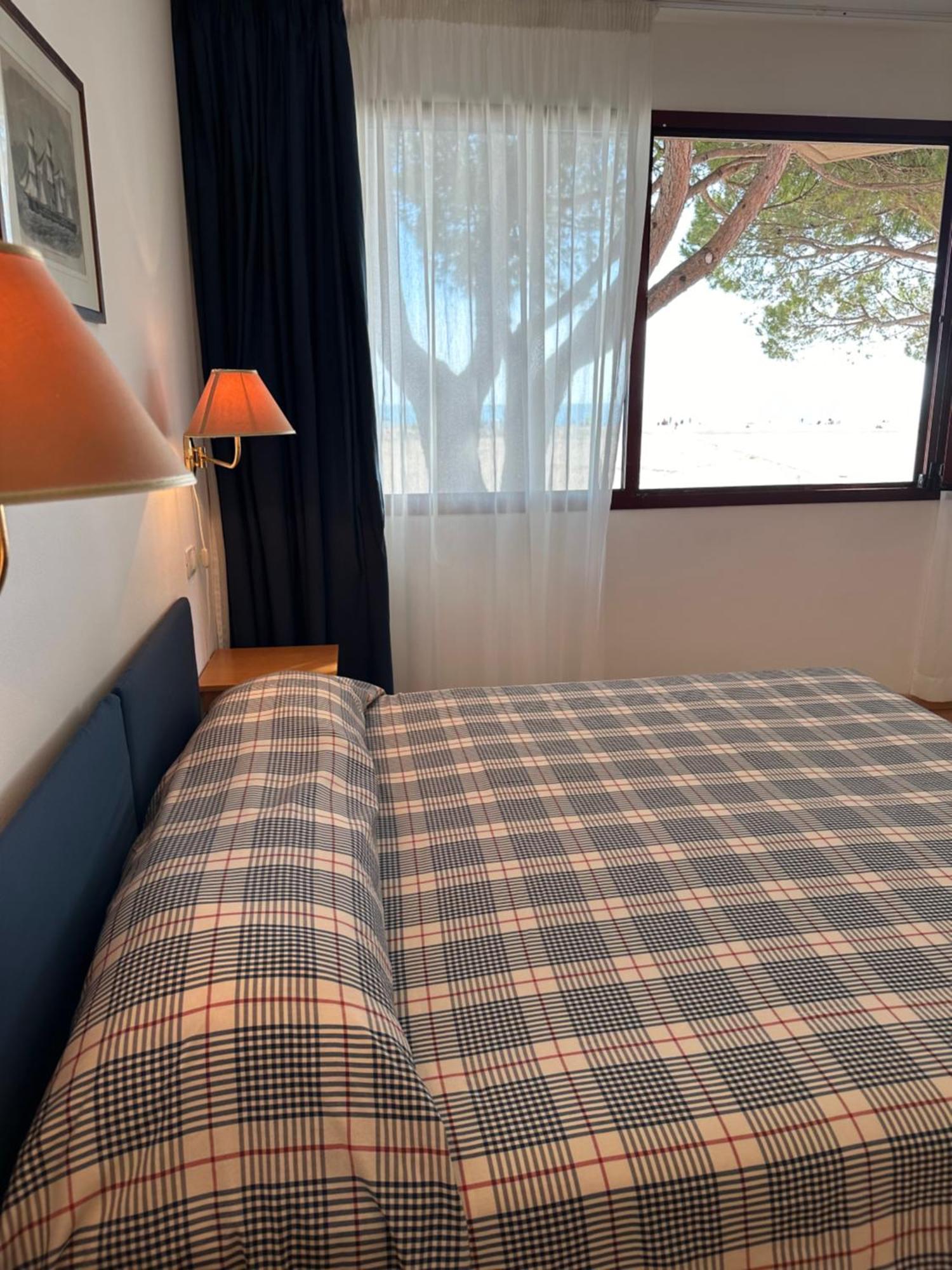 גראדו Nauthotel מראה חיצוני תמונה