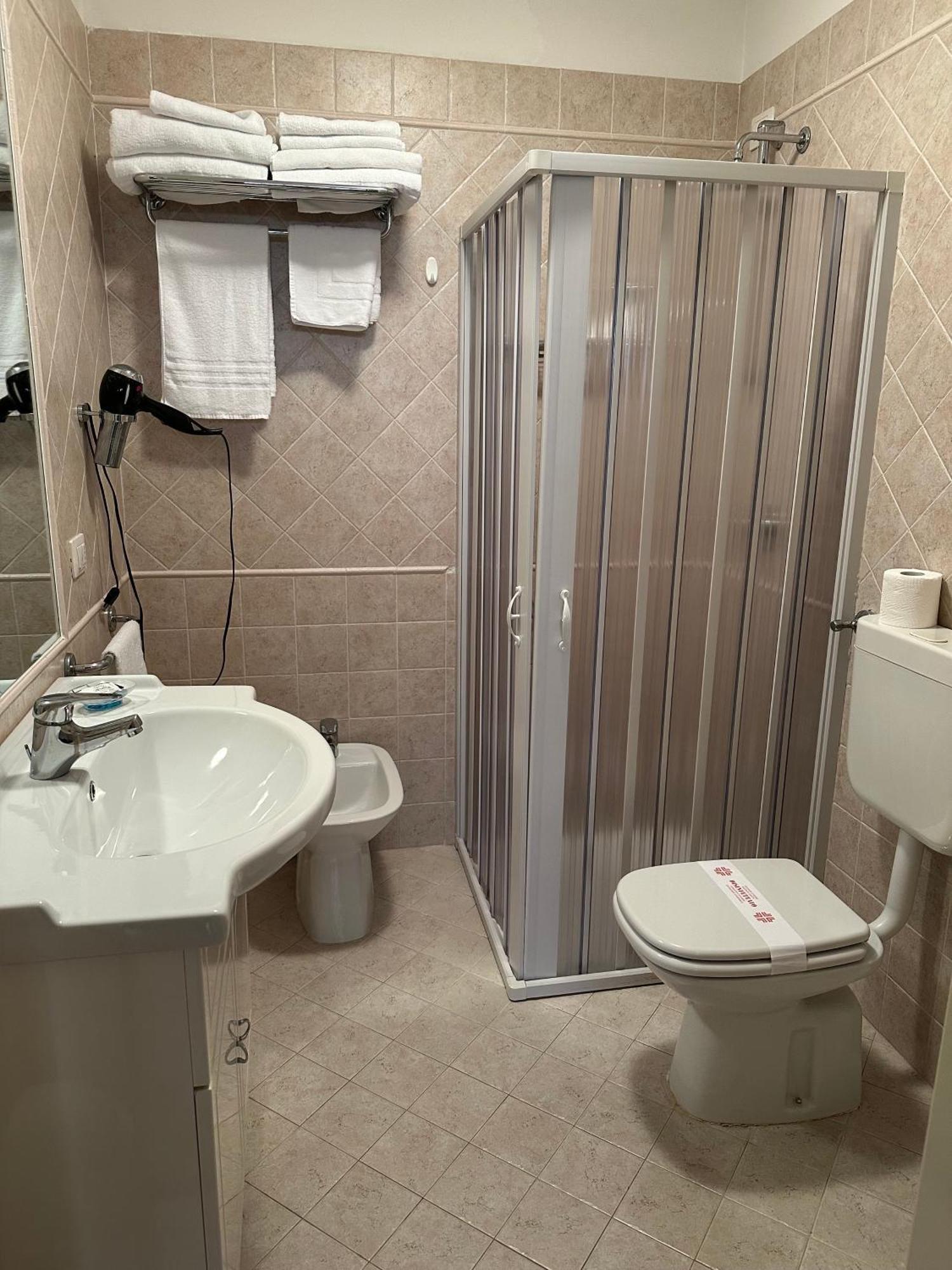 גראדו Nauthotel מראה חיצוני תמונה
